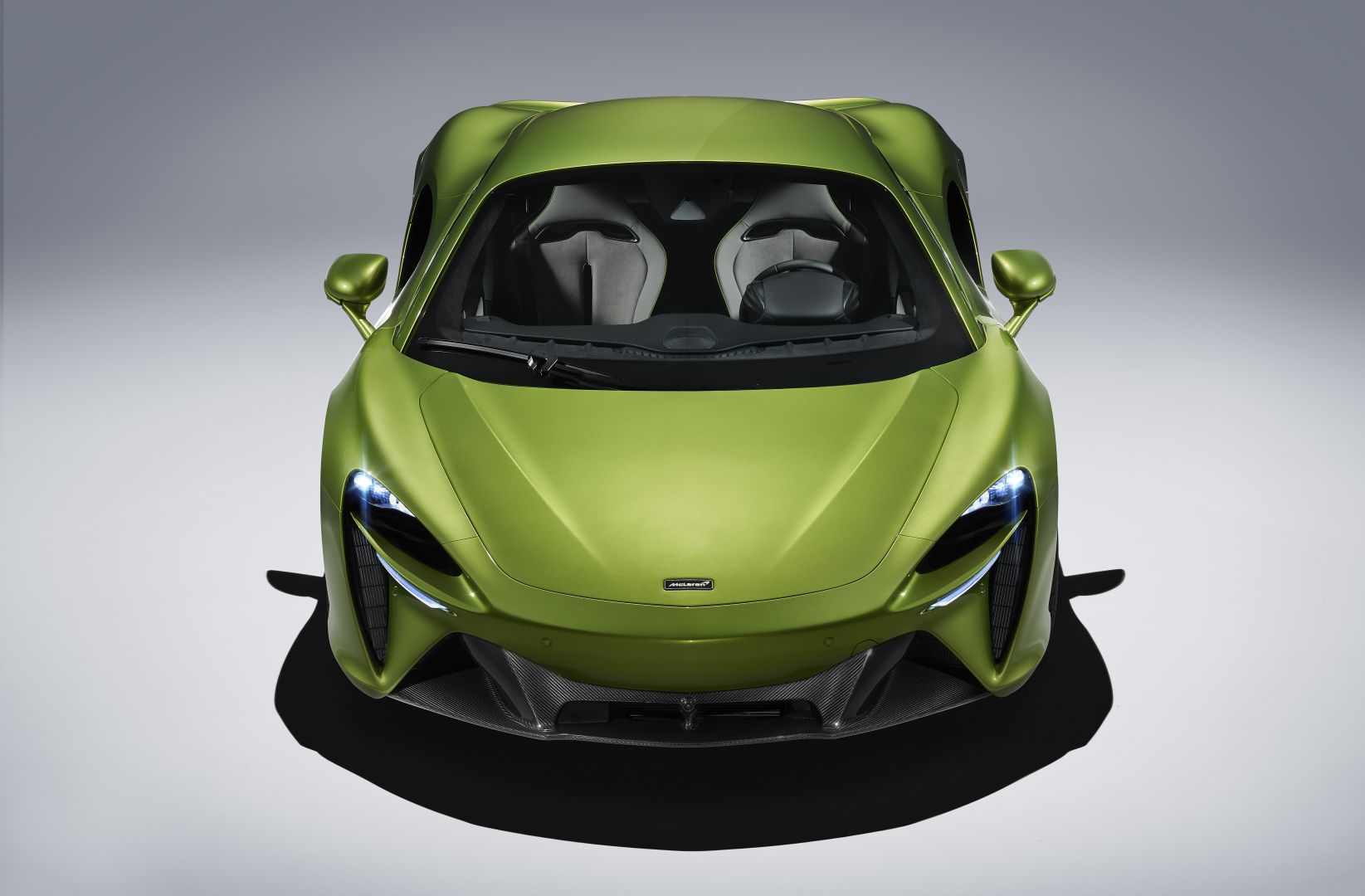 Mclaren Artura photo 28