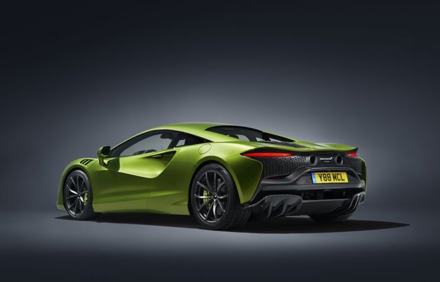 Mclaren Artura photo 31