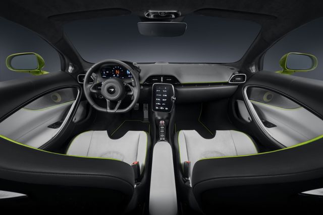 Mclaren Artura photo 40