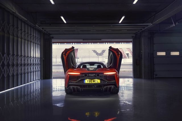 Mclaren Artura photo 7