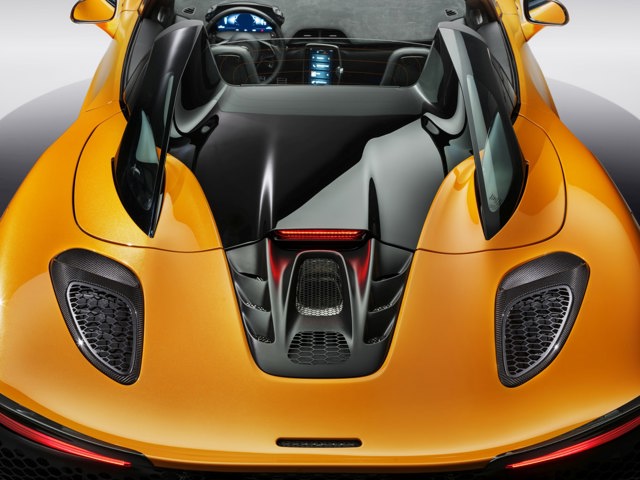Mclaren Artura photo 21