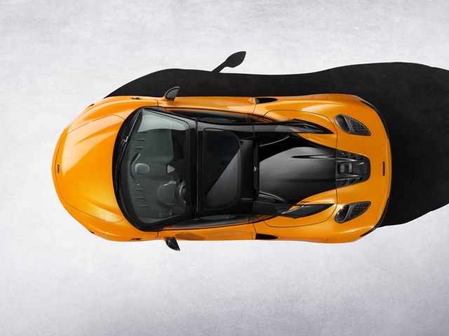 Mclaren Artura photo 24