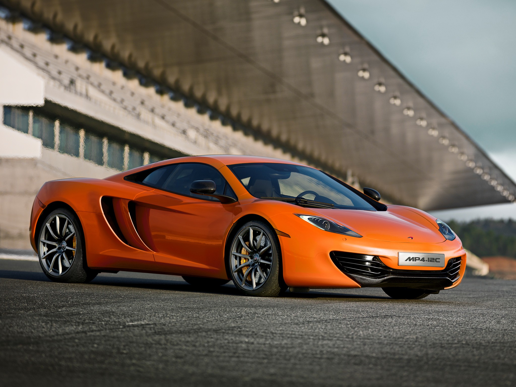 Mclaren Mp4-12C photo 28