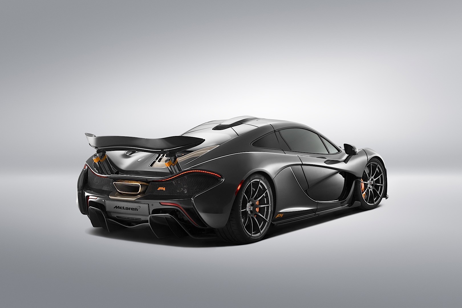 Mclaren P1 photo 42