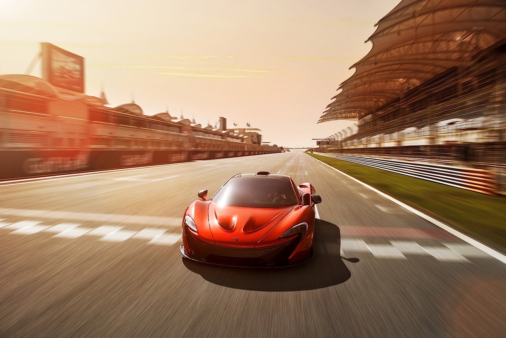 Mclaren P1 photo 50