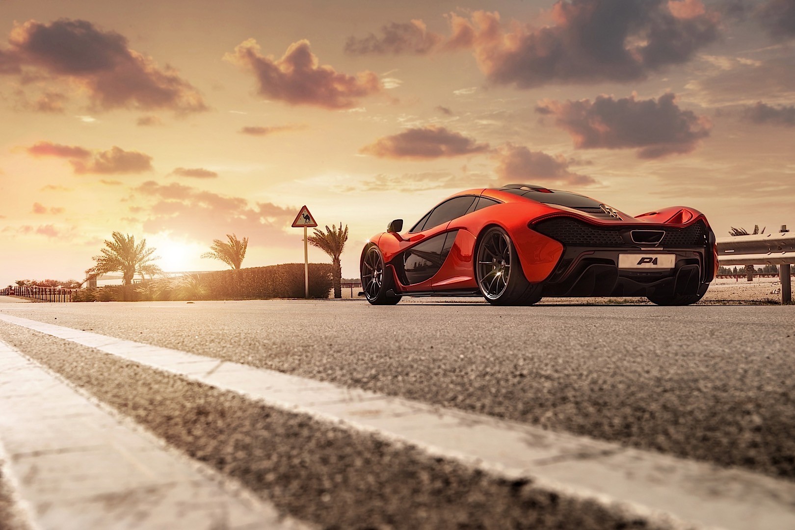 Mclaren P1 photo 54