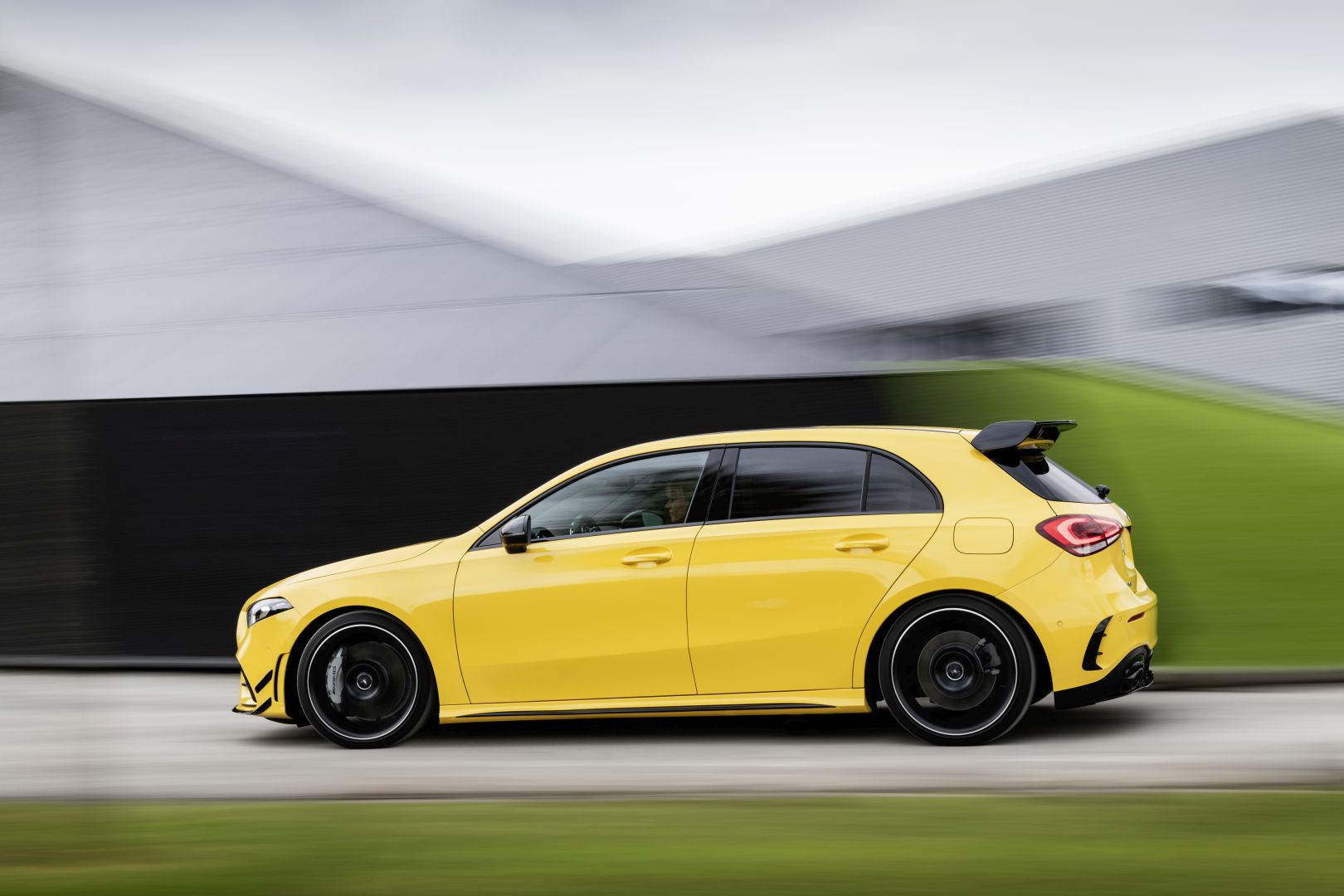 Mercedes-Amg A-Class photo 6
