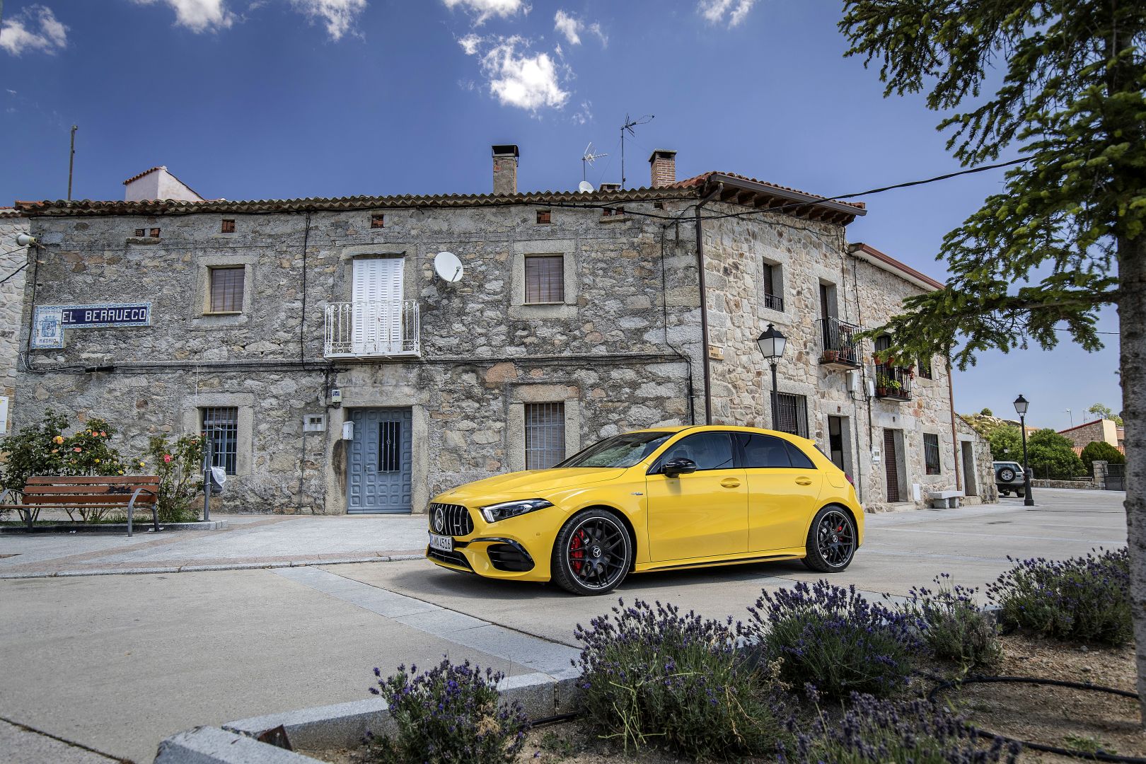Mercedes-Amg A-Class photo 7