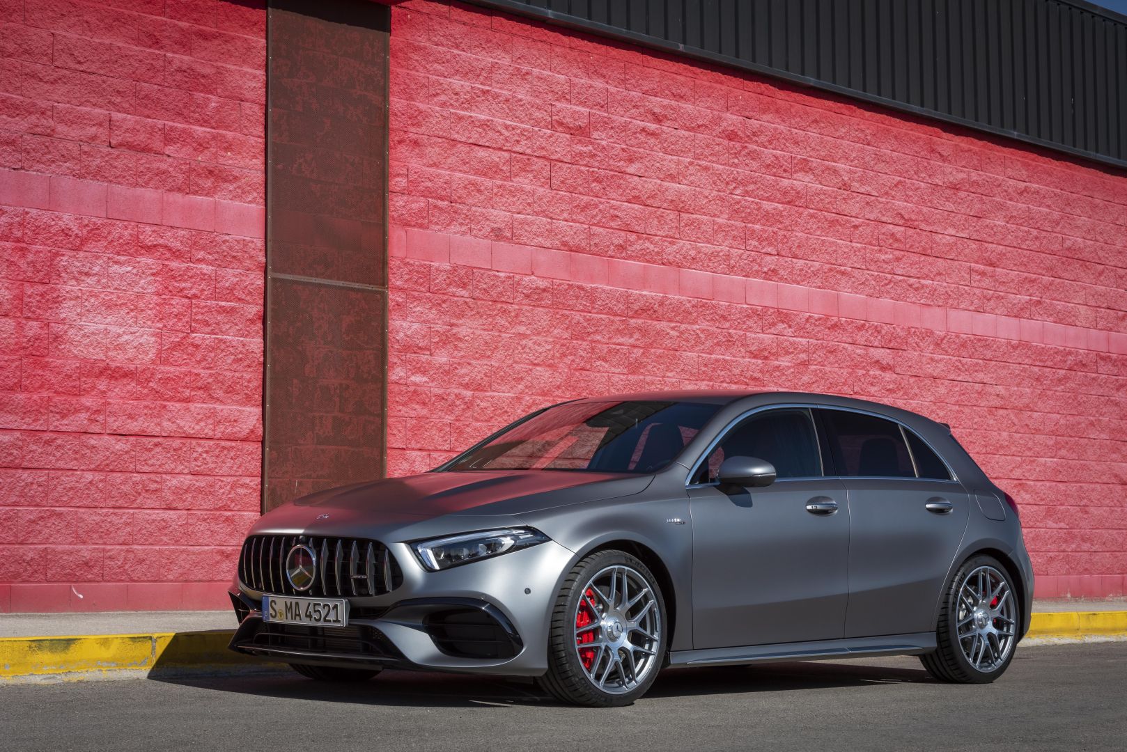 Mercedes-Amg A-Class photo 10