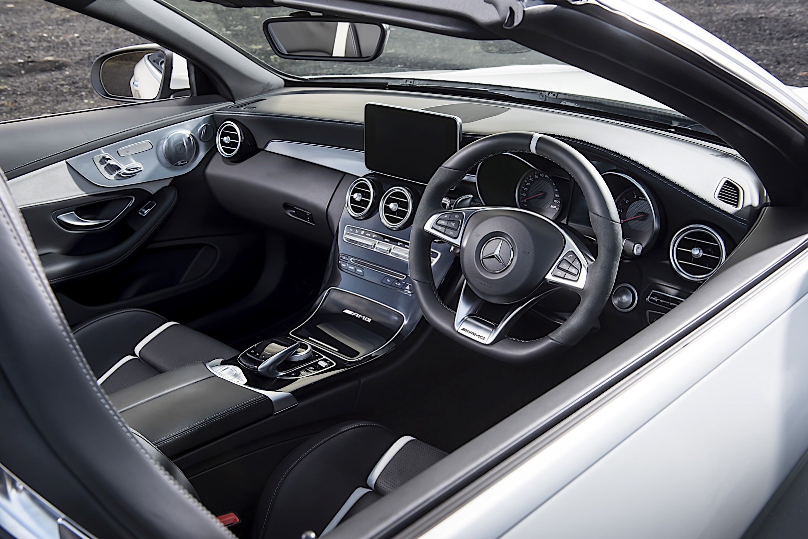 Mercedes-Amg C-Class Cabriolet photo 84