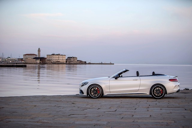 Mercedes-Amg C-Class Cabriolet photo 38