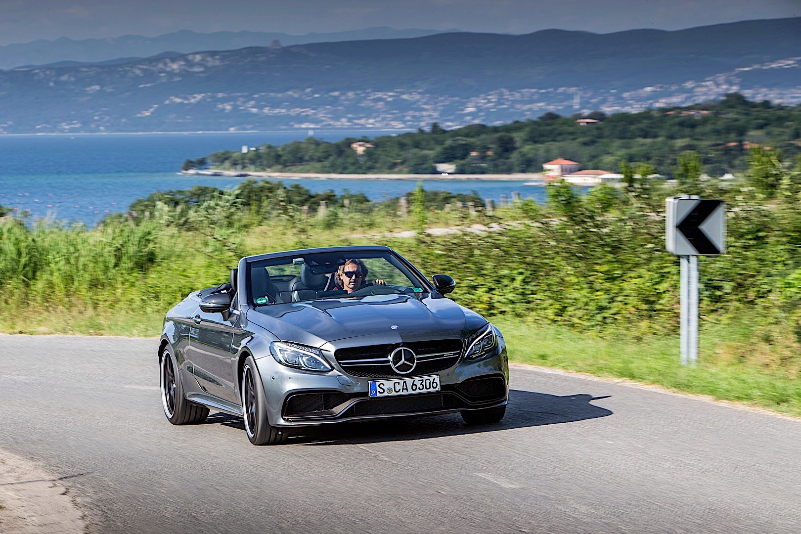 Mercedes-Amg C-Class Cabriolet photo 52