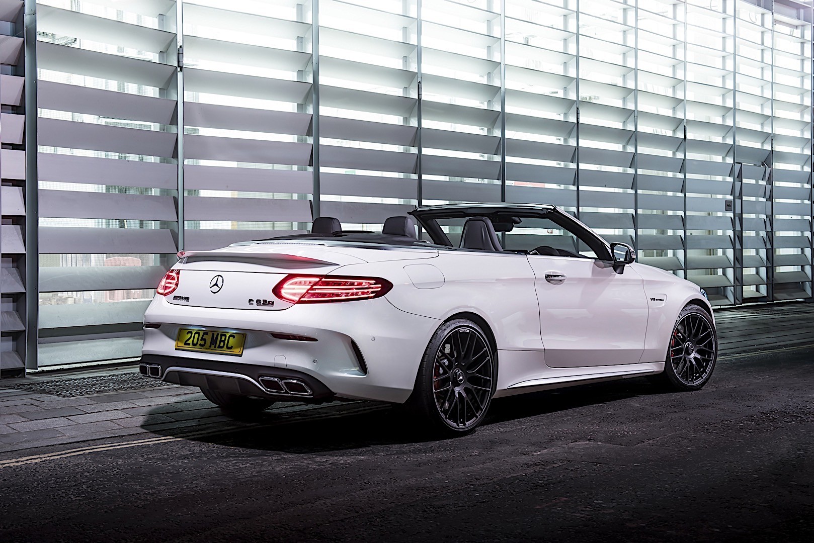 Mercedes-Amg C-Class Cabriolet photo 58