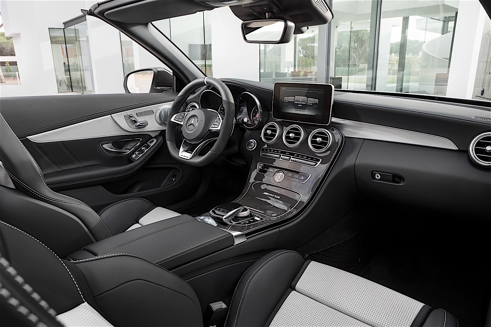 Mercedes-Amg C-Class Cabriolet photo 72