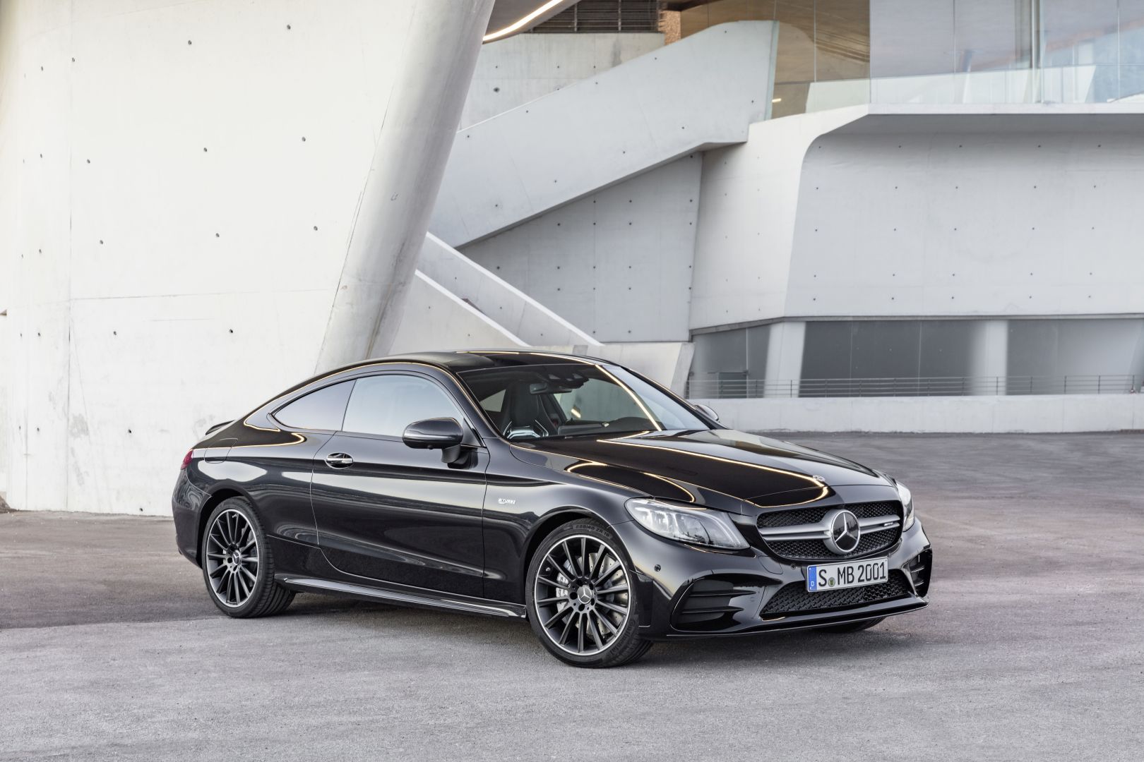Mercedes-Amg C-Class Coupe photo 11