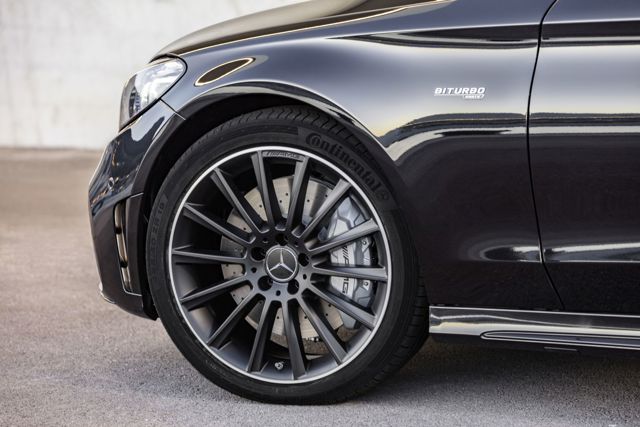 Mercedes-Amg C-Class Coupe photo 13