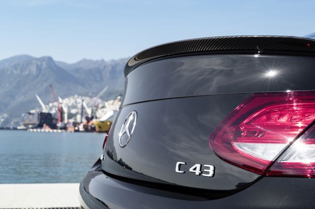 Mercedes-Amg C-Class Coupe photo 14