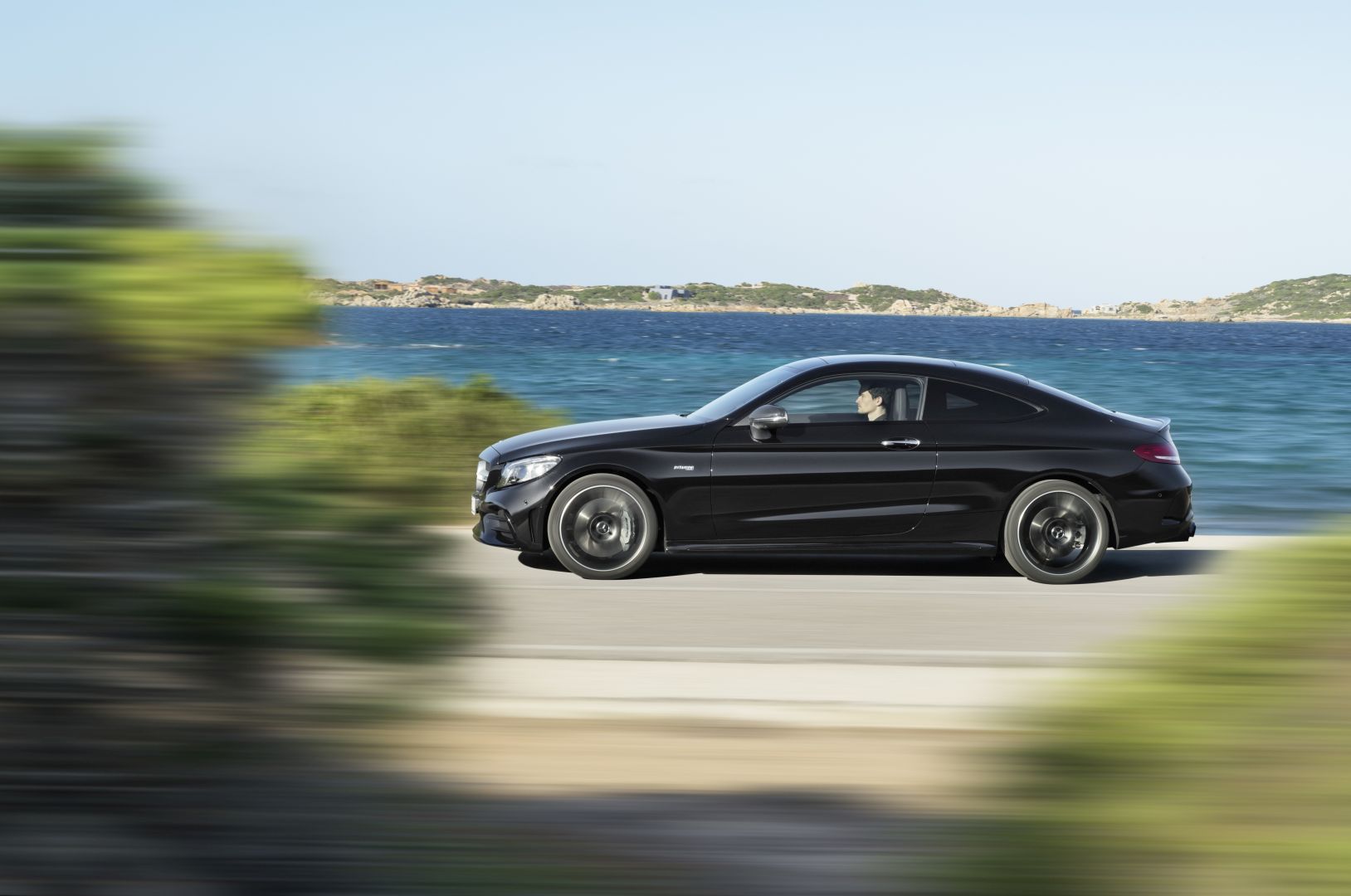 Mercedes-Amg C-Class Coupe photo 6