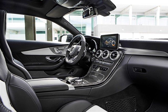Mercedes-Amg C-Class Coupe photo 30
