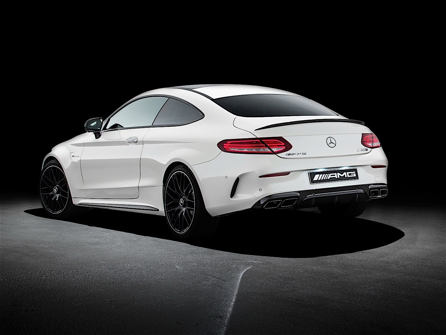 Mercedes-Amg C-Class Coupe photo 3
