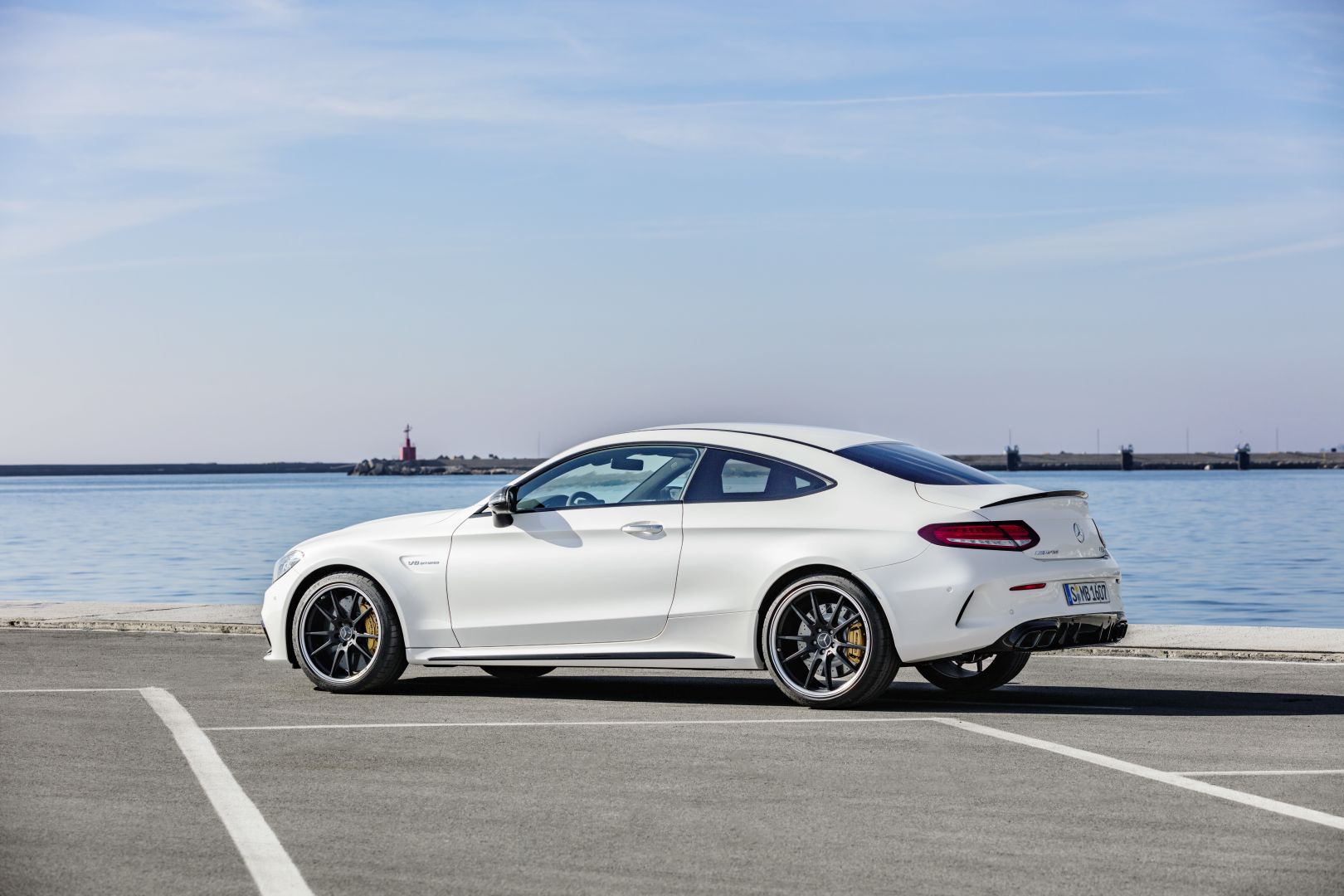 Mercedes-Amg C-Class Coupe photo 13