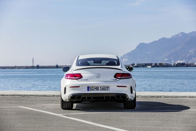 Mercedes-Amg C-Class Coupe photo 16