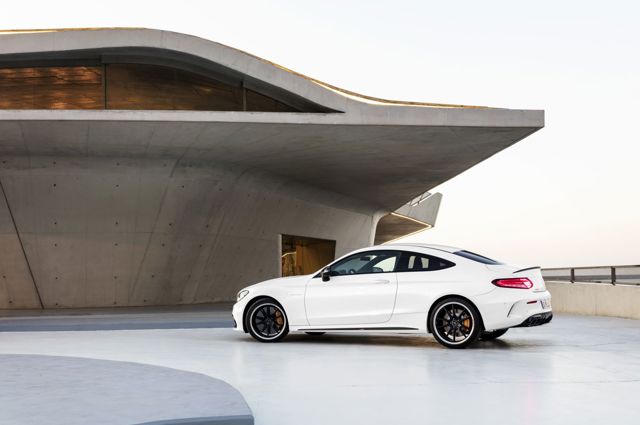 Mercedes-Amg C-Class Coupe photo 21
