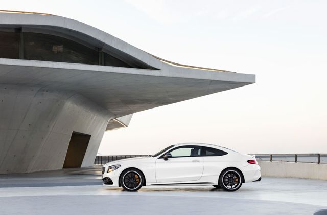 Mercedes-Amg C-Class Coupe photo 22