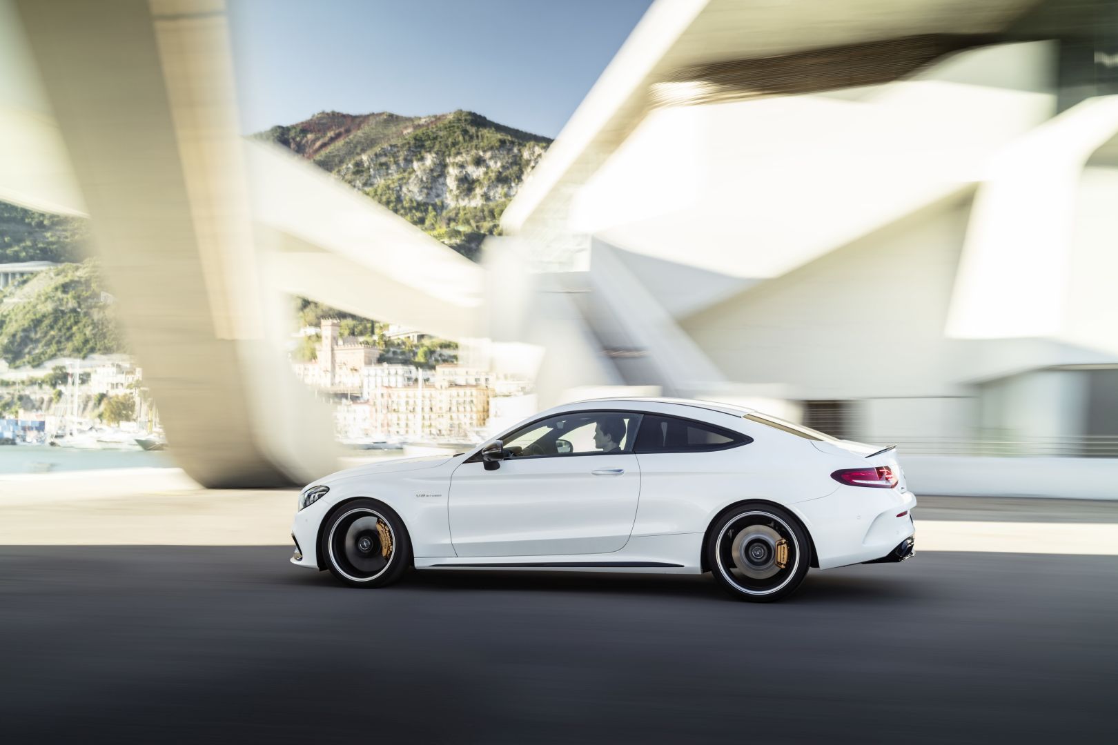 Mercedes-Amg C-Class Coupe photo 3