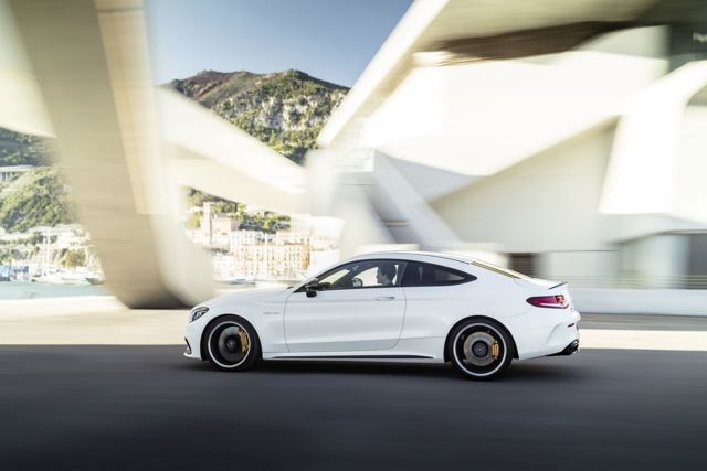 Mercedes-Amg C-Class Coupe photo 3