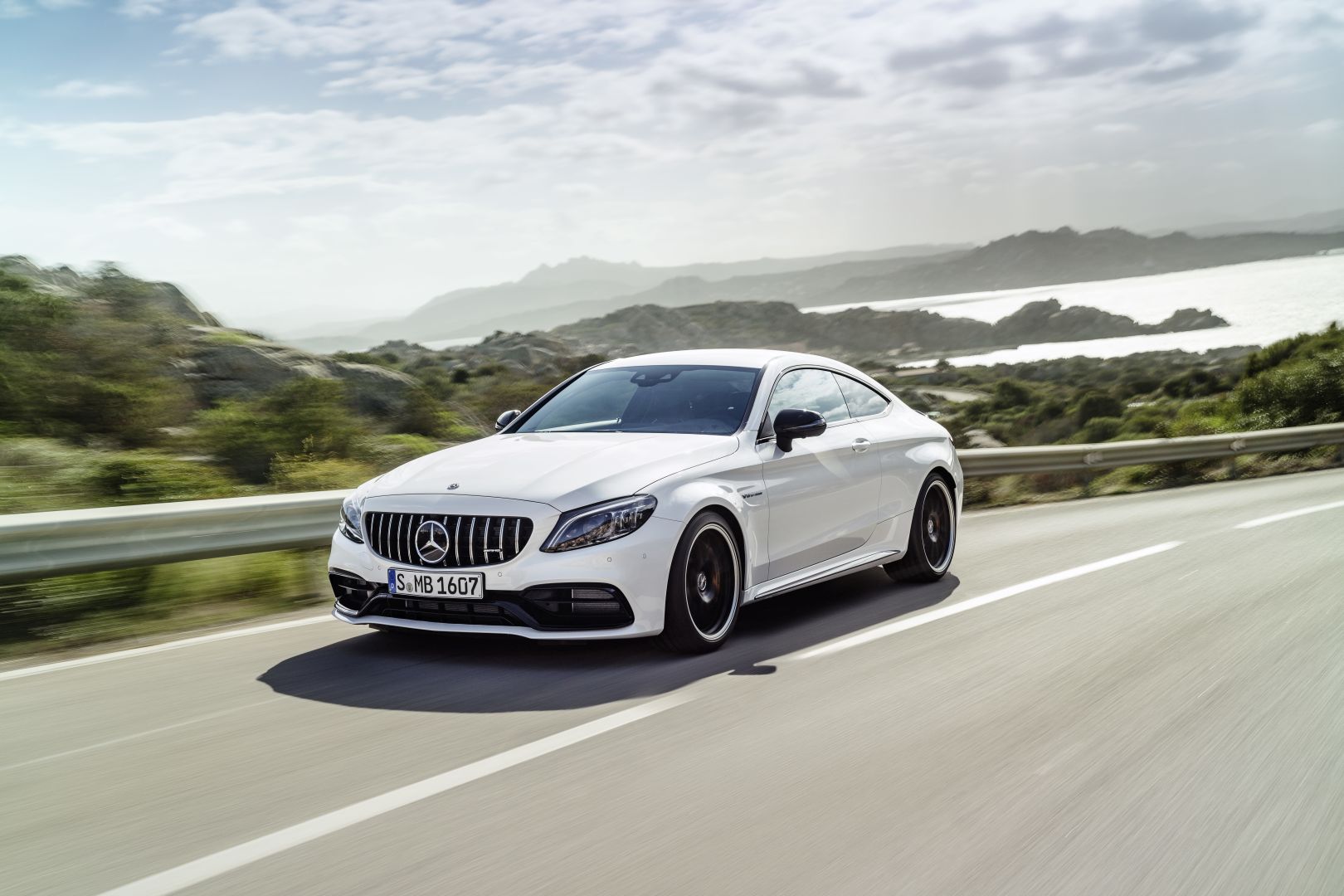 Mercedes-Amg C-Class Coupe photo 4