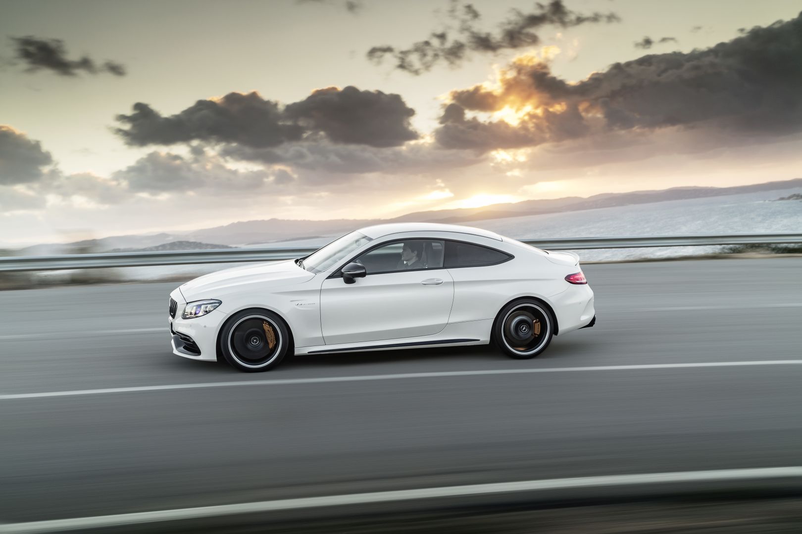 Mercedes-Amg C-Class Coupe photo 6