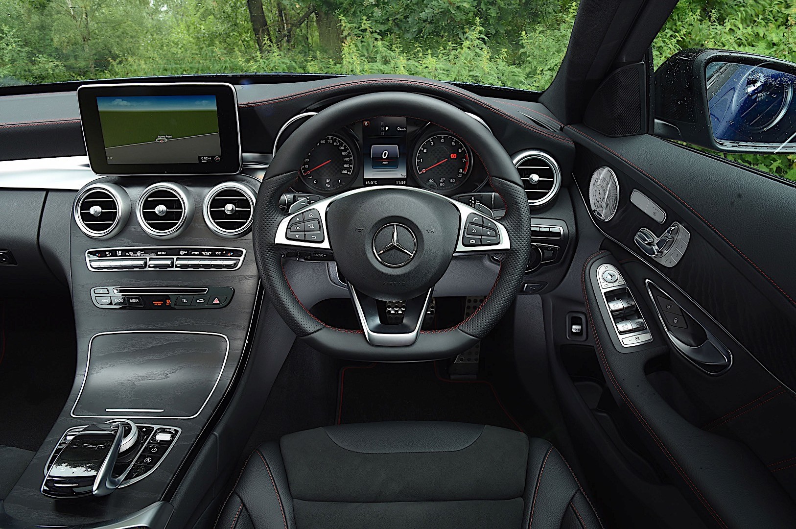 Mercedes-Amg C-Class T-Modell photo 22