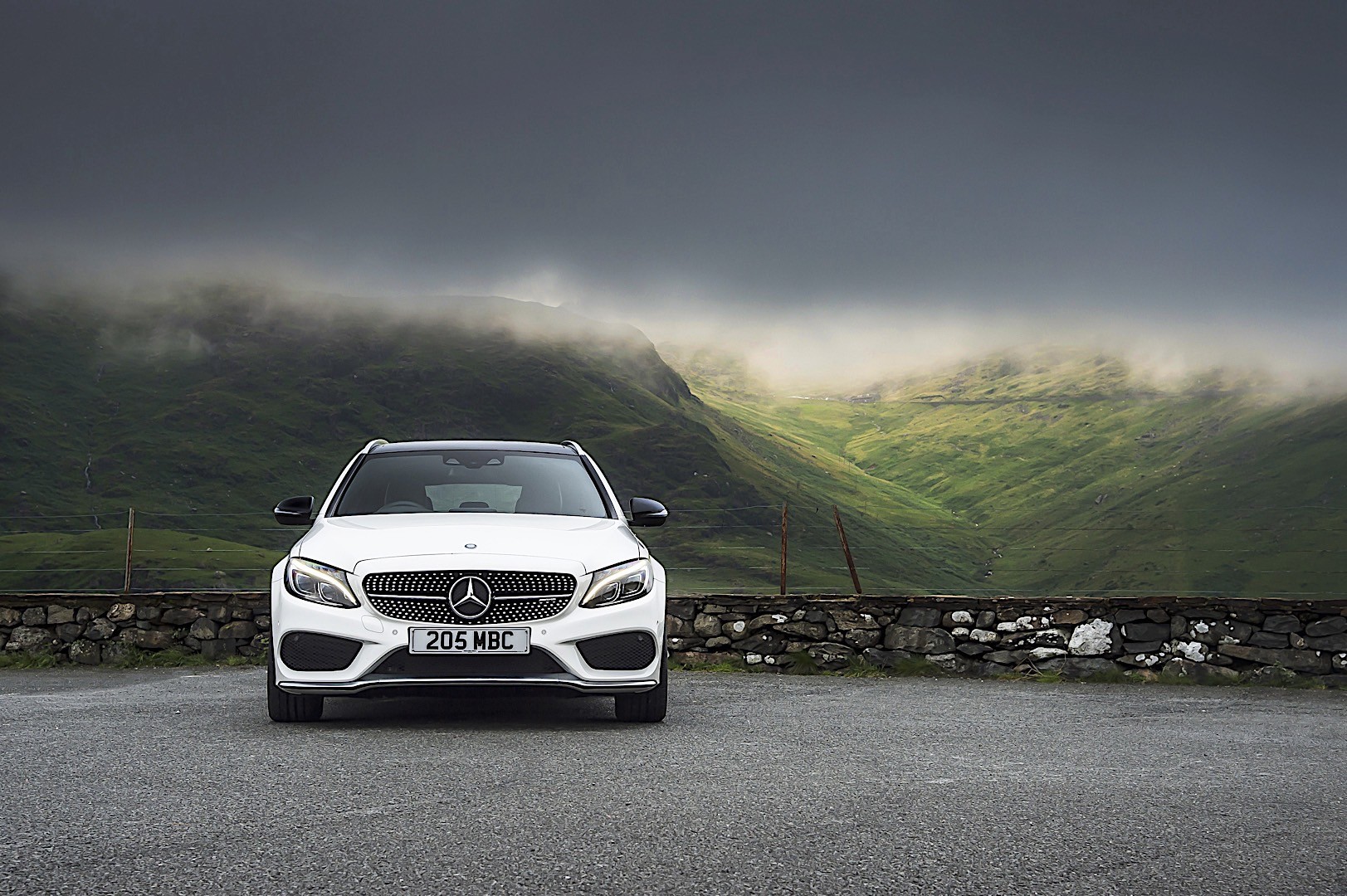 Mercedes-Amg C-Class T-Modell photo 19