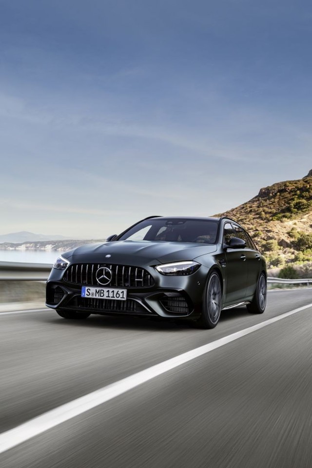 Mercedes-Amg C-Class Wagon photo 21