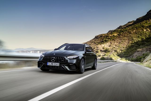 Mercedes-Amg C-Class Wagon photo 2