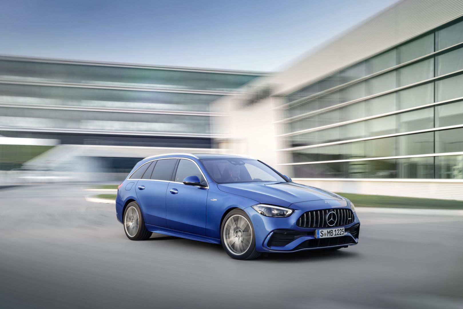 Mercedes-Amg C-Class Wagon photo 12