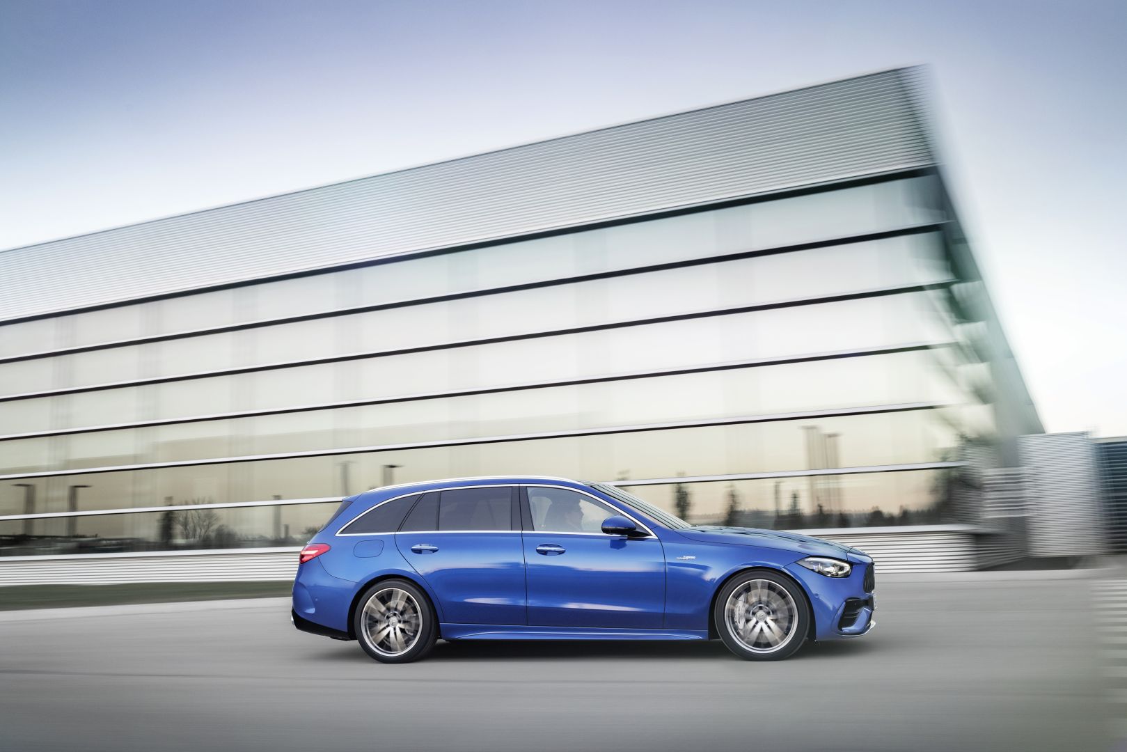 Mercedes-Amg C-Class Wagon photo 13