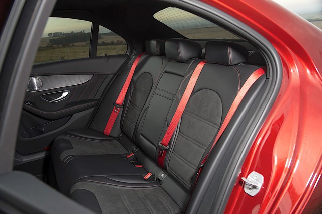 Mercedes-Amg C-Class photo 47