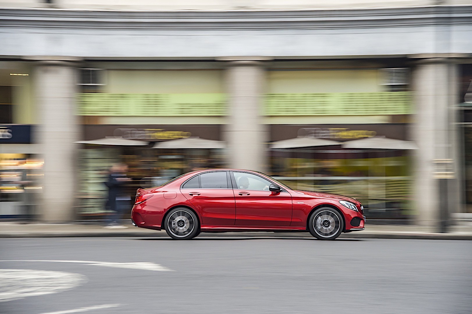 Mercedes-Amg C-Class photo 7