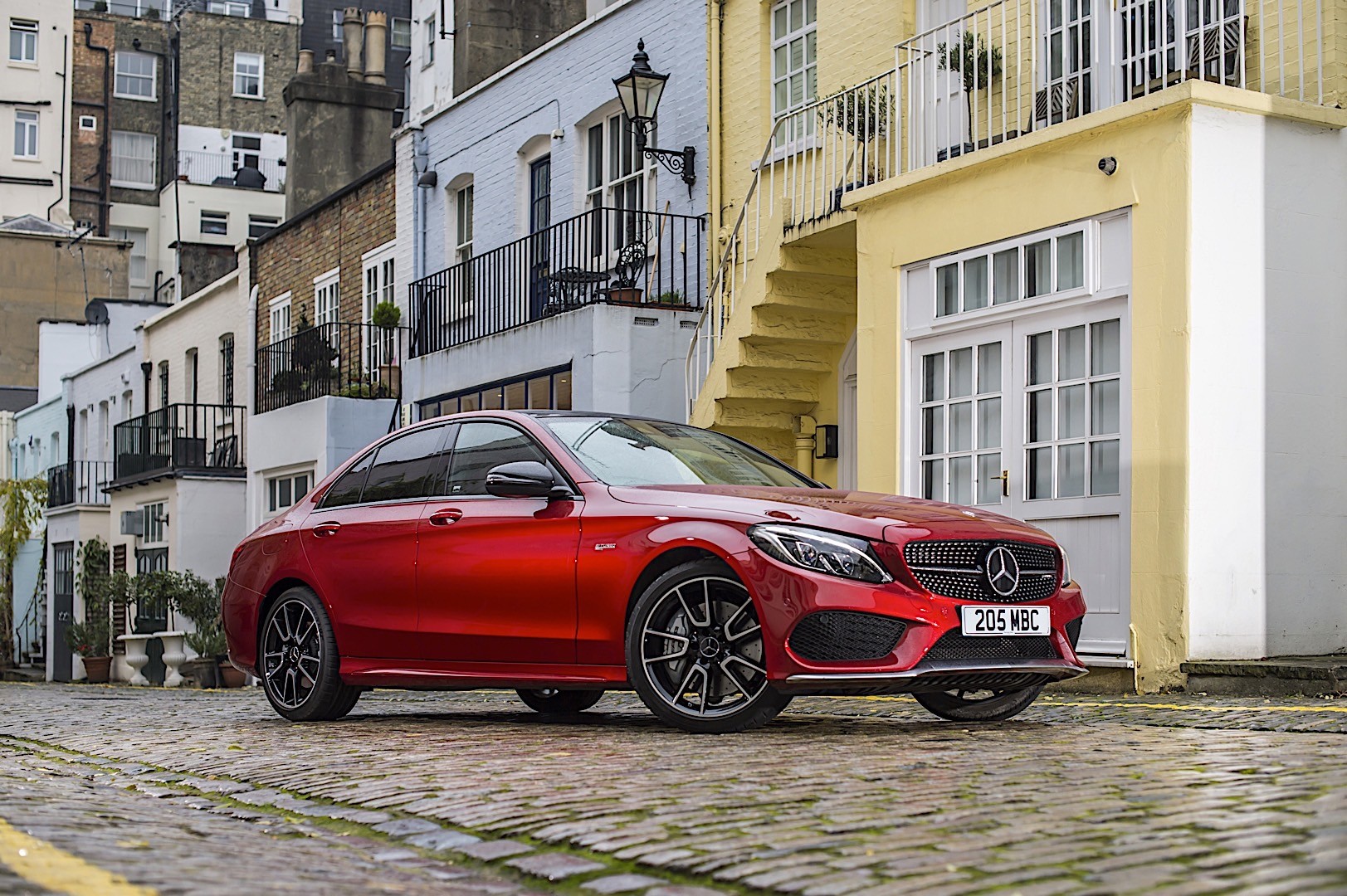 Mercedes-Amg C-Class photo 8