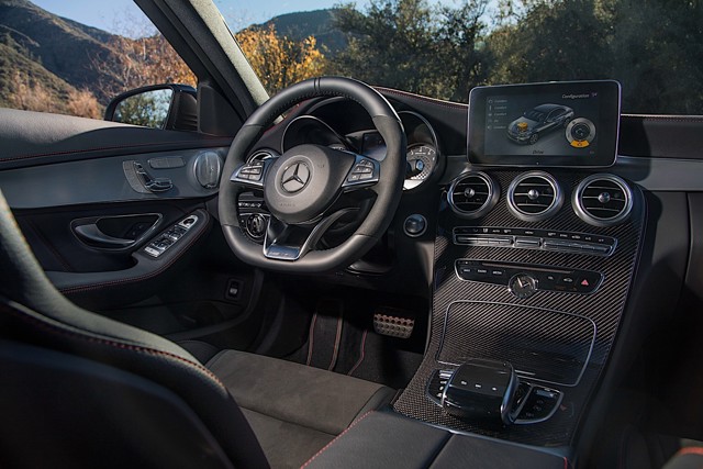 Mercedes-Amg C-Class photo 40
