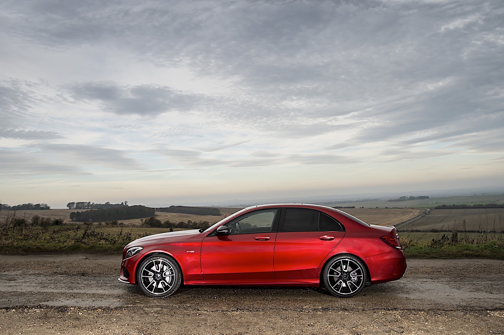 Mercedes-Amg C-Class photo 17