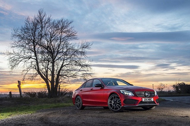 Mercedes-Amg C-Class photo 34