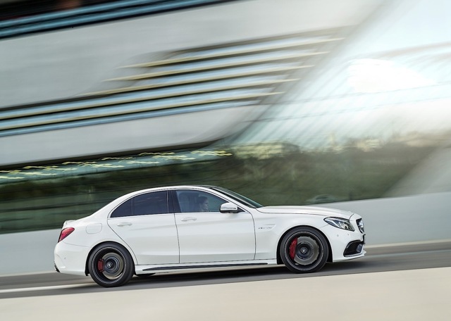 Mercedes-Amg C-Class photo 14