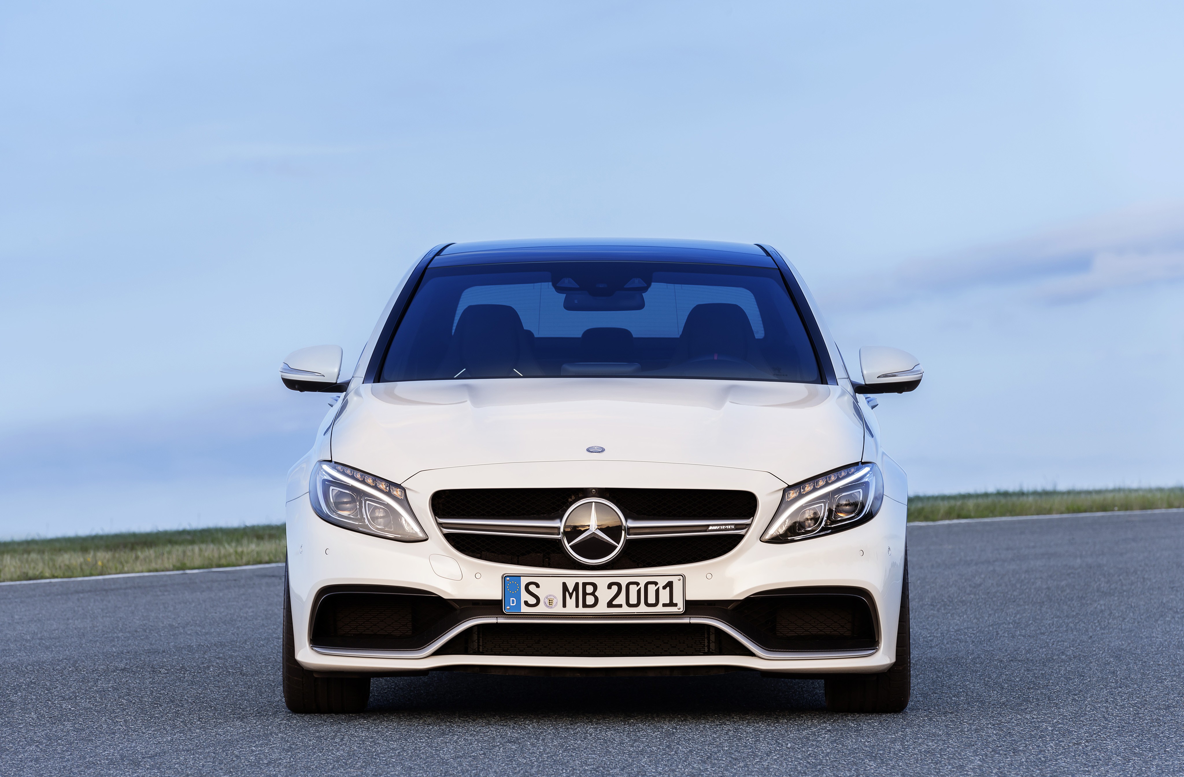 Mercedes-Amg C-Class photo 17