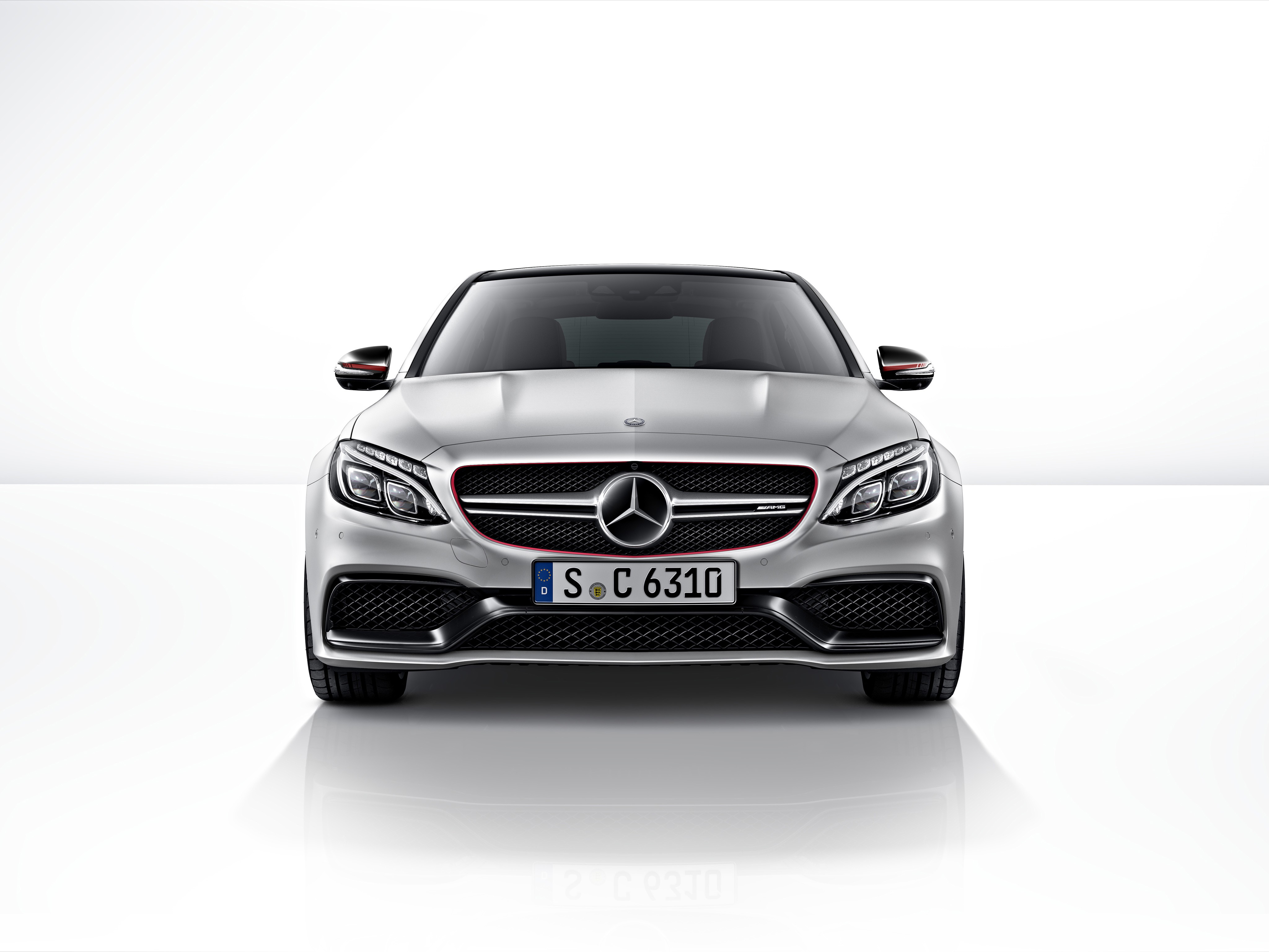 Mercedes-Amg C-Class photo 23