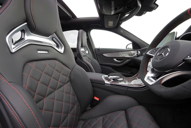 Mercedes-Amg C-Class photo 61