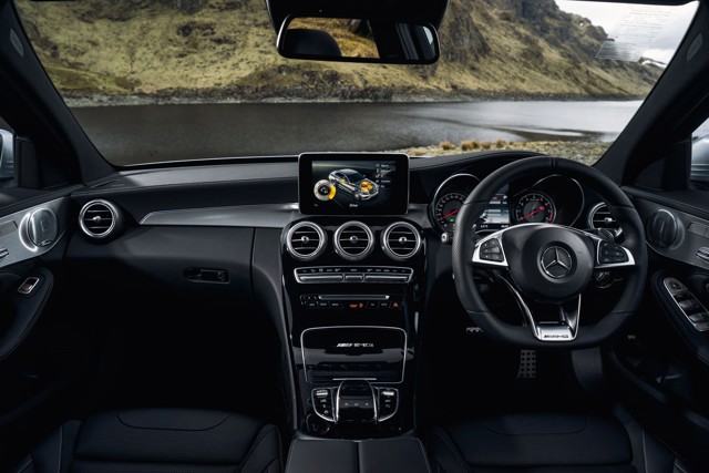 Mercedes-Amg C-Class photo 65