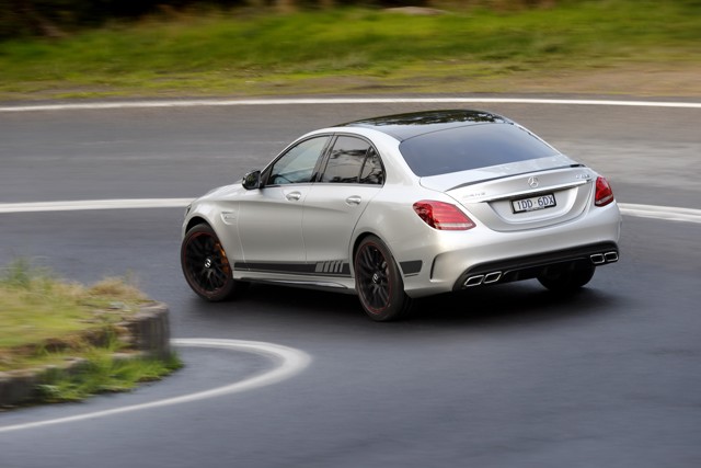 Mercedes-Amg C-Class photo 31